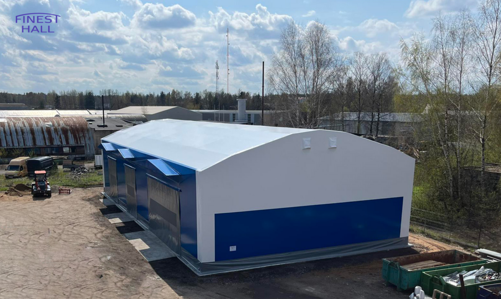 Finest-Hall Factory OÜ toodetud ja paigaldatud PVC hall mõõtudega 16x32m, kõrgusega 6,2 meetrit Semuehitus OÜ-le.