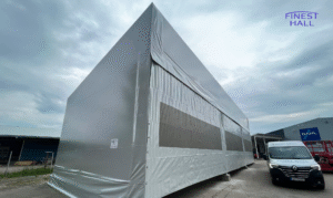 Finest-Hall Factory OÜ toodetud ja paigaldatud varikatus mõõtudega 8x21m, kõrgusega 6,8/5 meetrit SSP Group Oy-le.