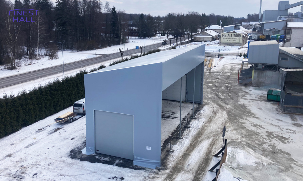 Finest-Hall Factory OÜ toodetud ja paigaldatud varikatus mõõtudega 8x21m, kõrgusega 9,4 meetrit Perasaar OÜ-le.