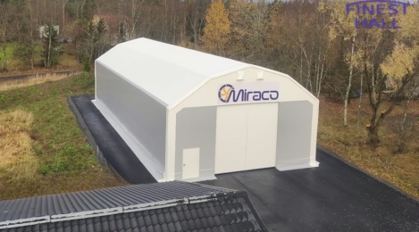 Finest-Hall Factory OÜ toodetud ja paigaldatud PVC hall mõõtudega 12x28m, kõrgusega 5m Miraco OY-le.